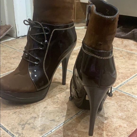 High heel boots - Picture 3 of 3